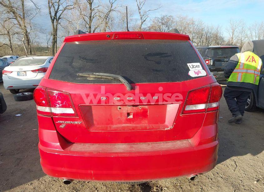 Photo 16 of 2018 Dodge Journey SE AWD (VIN 3C4PDDAG8JT536284)