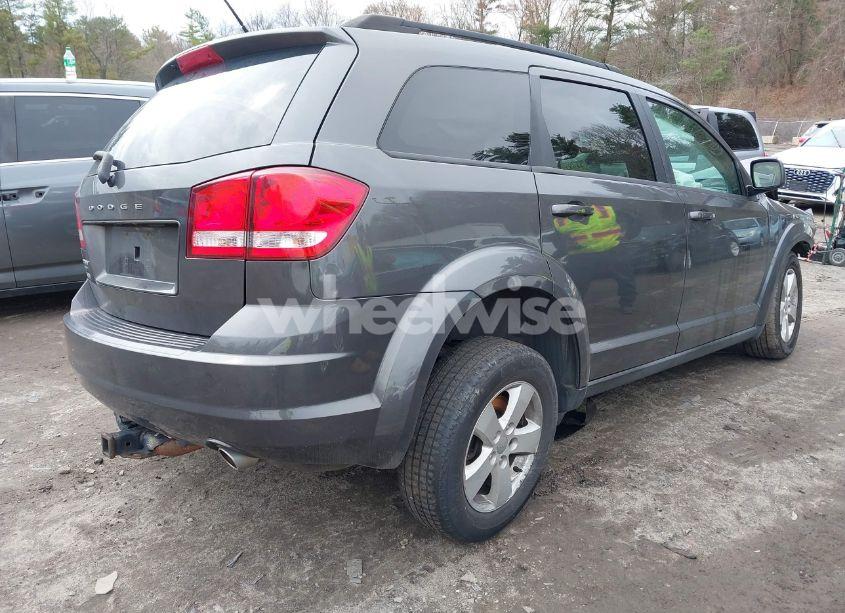 Photo 4 of 2014 Dodge Journey SE (VIN 3C4PDDAG9ET176058)