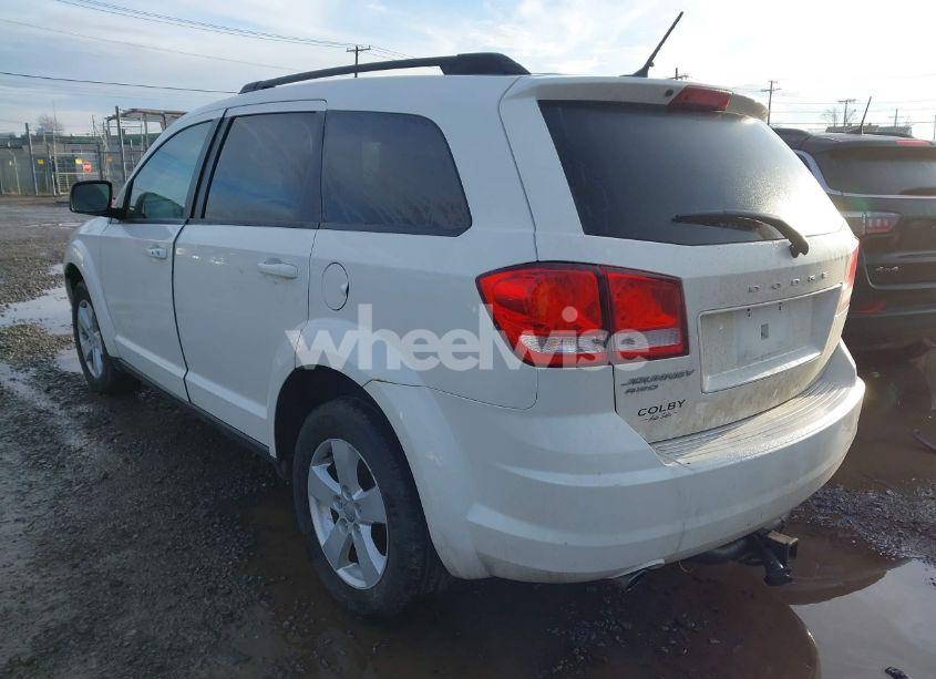 Photo 3 of 2014 Dodge Journey SE (VIN 3C4PDDAG9ET265211)