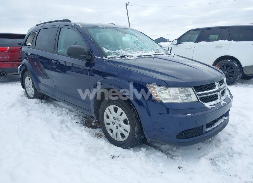 2018 Dodge Journey SE AWD (VIN 3C4PDDAG9JT512558) main photo