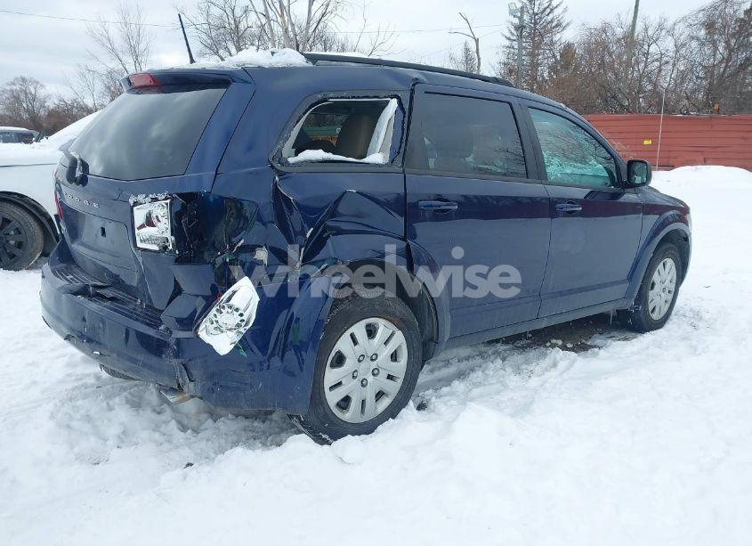 Photo 4 of 2018 Dodge Journey SE AWD (VIN 3C4PDDAG9JT512558)