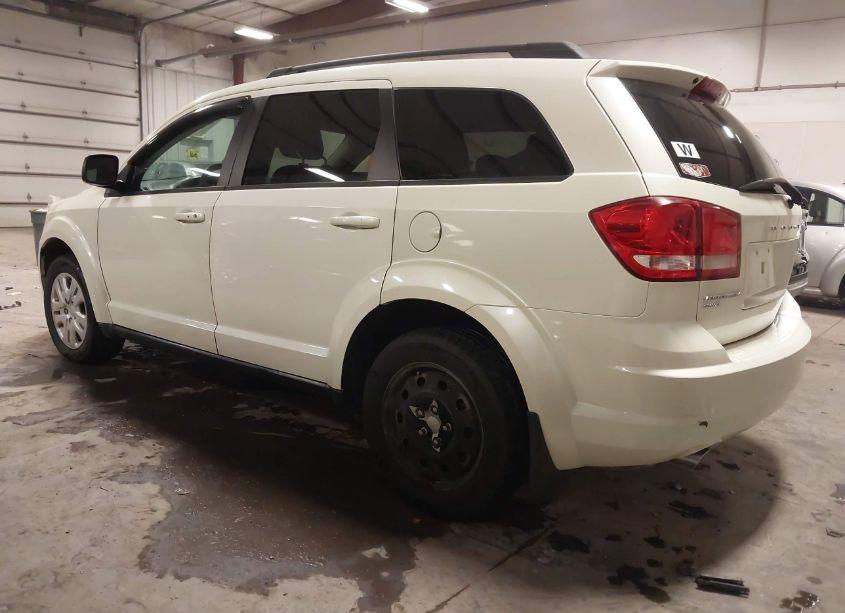 Photo 3 of 2015 Dodge Journey SE (VIN 3C4PDDAGXFT739989)