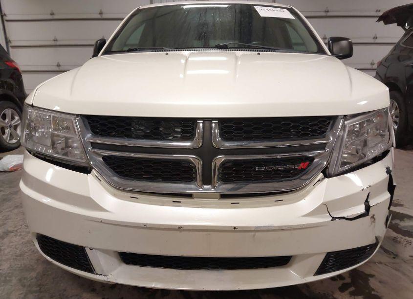 Photo 6 of 2015 Dodge Journey SE (VIN 3C4PDDAGXFT739989)