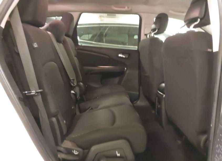 Photo 8 of 2015 Dodge Journey SE (VIN 3C4PDDAGXFT739989)