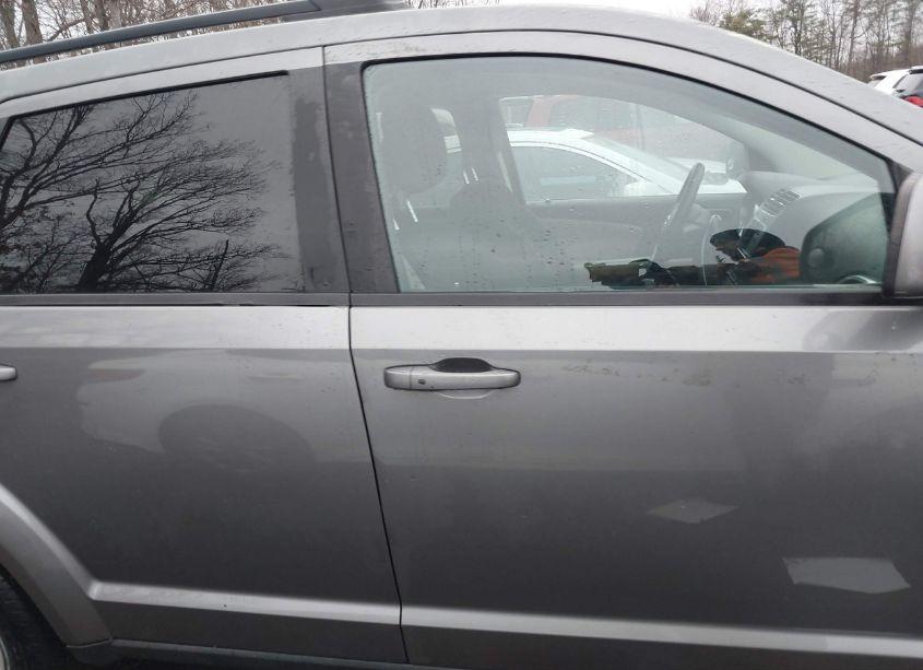 Photo 13 of 2012 Dodge Journey SXT (VIN 3C4PDDBG0CT305364)