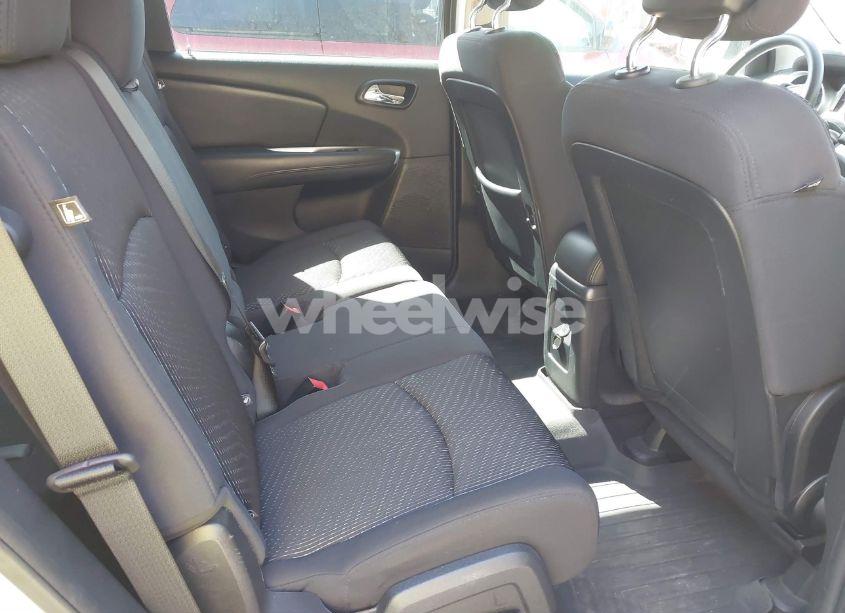 Photo 8 of 2012 Dodge Journey SXT (VIN 3C4PDDBG0CT397821)