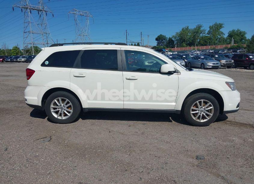 Photo 14 of 2014 Dodge Journey SXT (VIN 3C4PDDBG0ET128057)