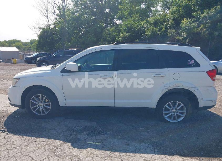 Photo 15 of 2014 Dodge Journey SXT (VIN 3C4PDDBG0ET128057)