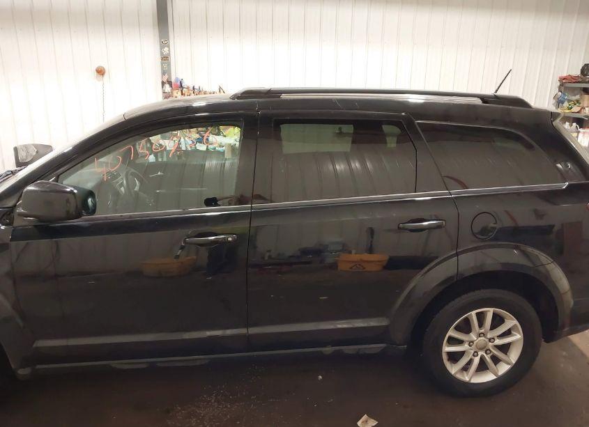 Photo 14 of 2014 Dodge Journey SXT (VIN 3C4PDDBG0ET251132)