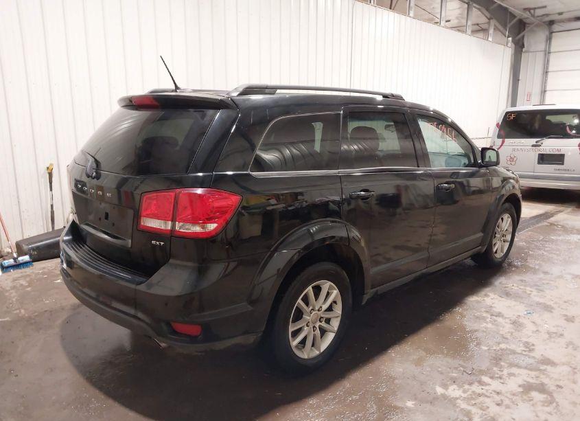 Photo 4 of 2014 Dodge Journey SXT (VIN 3C4PDDBG0ET251132)