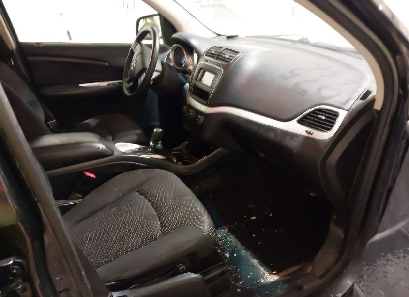 Photo 5 of 2014 Dodge Journey SXT (VIN 3C4PDDBG0ET251132)