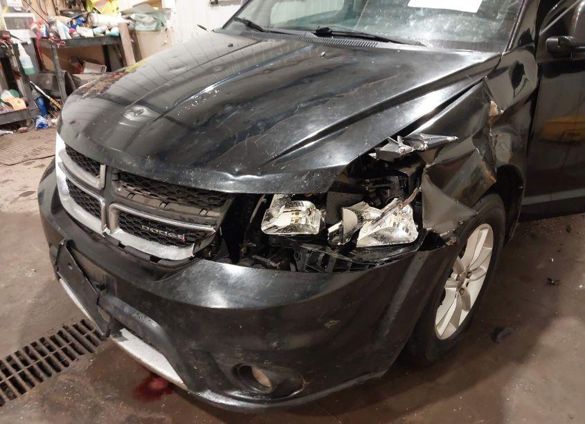 Photo 6 of 2014 Dodge Journey SXT (VIN 3C4PDDBG0ET251132)