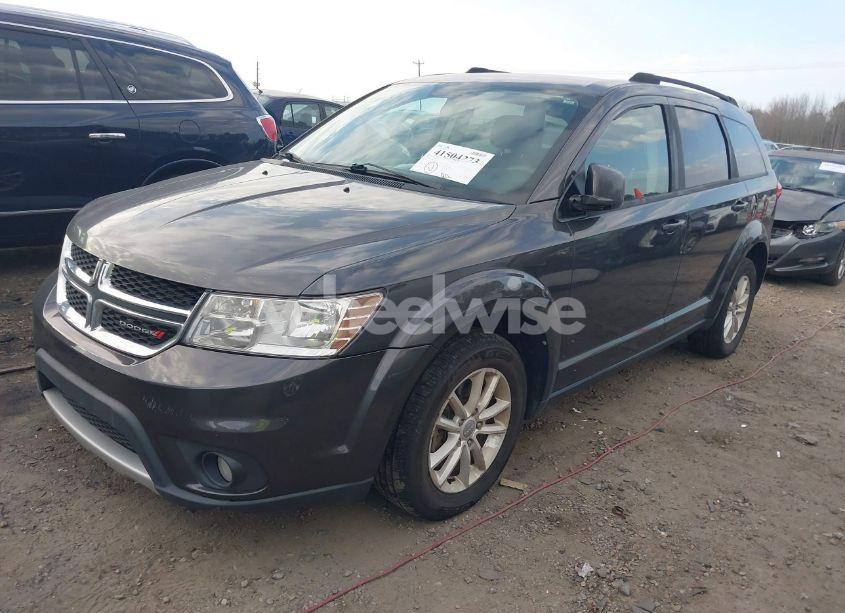 Photo 2 of 2014 Dodge Journey SXT (VIN 3C4PDDBG0ET301897)