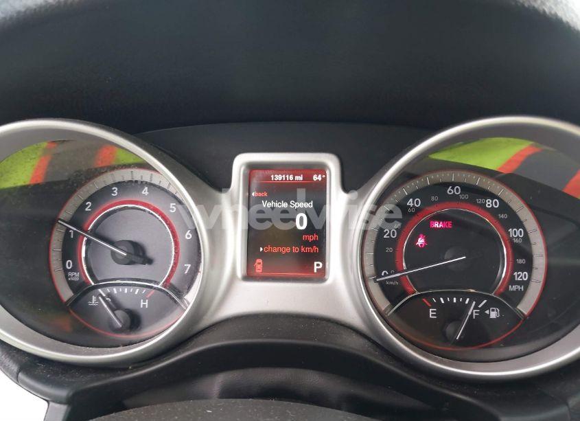 Photo 7 of 2014 Dodge Journey SXT (VIN 3C4PDDBG0ET301897)