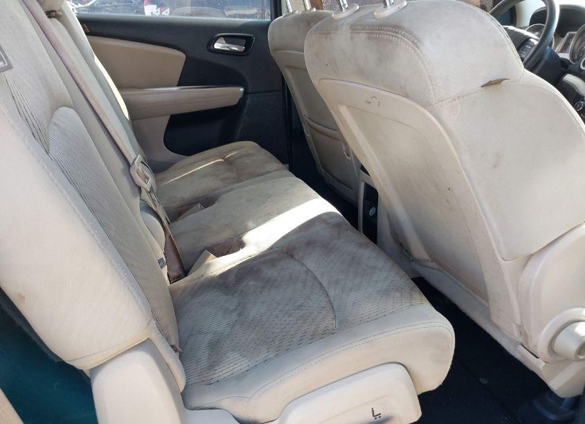 Photo 8 of 2015 Dodge Journey SXT (VIN 3C4PDDBG0FT526614)