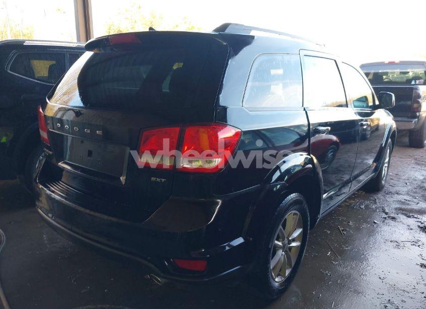 Photo 4 of 2015 Dodge Journey SXT (VIN 3C4PDDBG0FT611811)