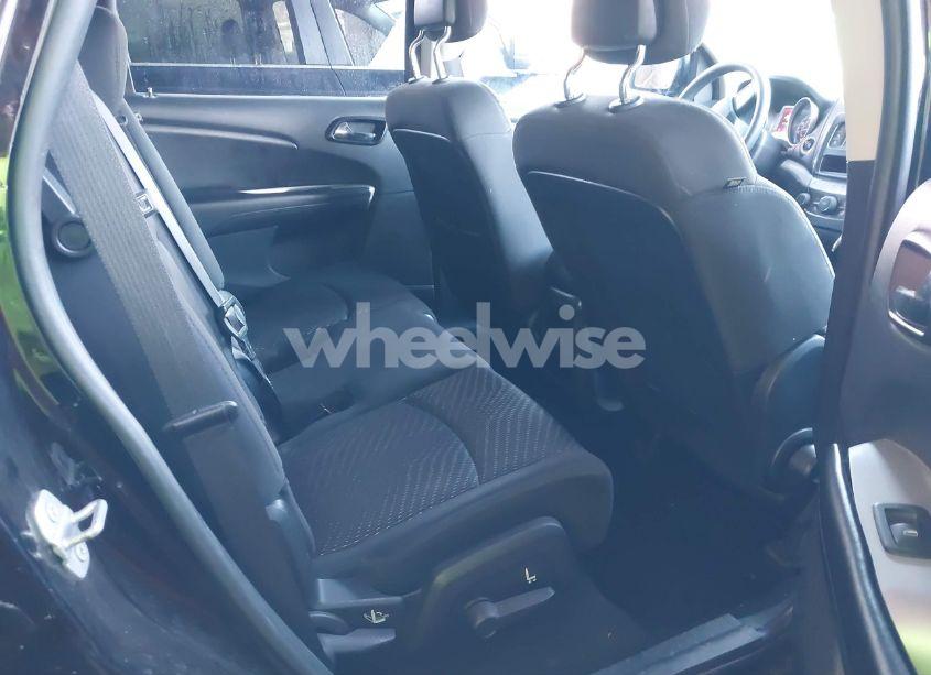 Photo 8 of 2015 Dodge Journey SXT (VIN 3C4PDDBG0FT611811)