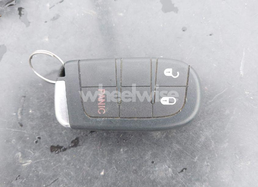 Photo 11 of 2016 Dodge Journey SXT (VIN 3C4PDDBG0GT213094)