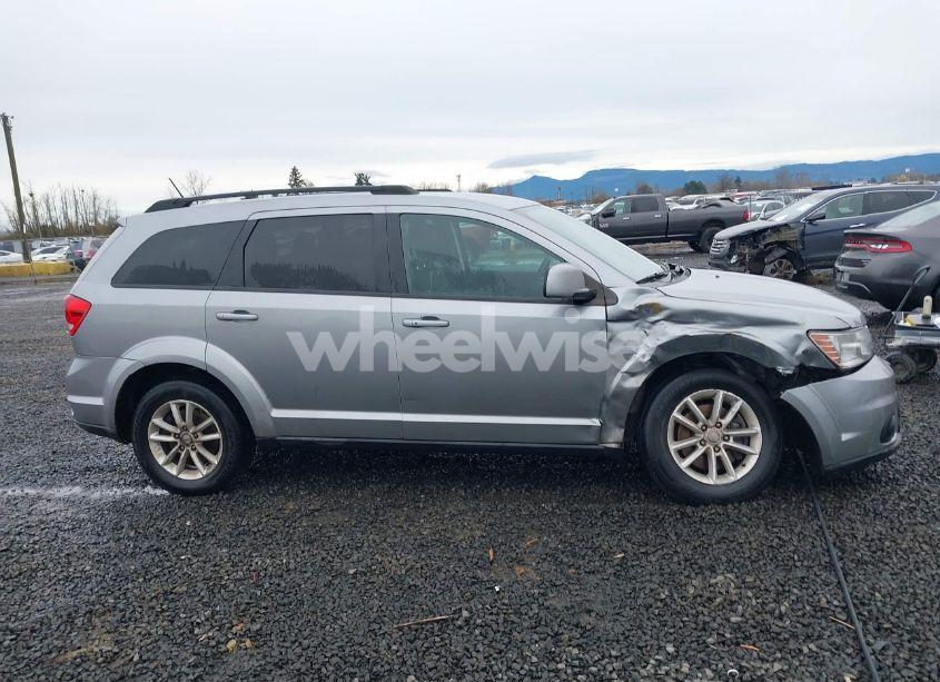 Photo 13 of 2016 Dodge Journey SXT (VIN 3C4PDDBG0GT213094)