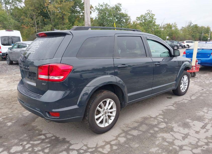 Photo 4 of 2018 Dodge Journey SXT AWD (VIN 3C4PDDBG0JT152806)