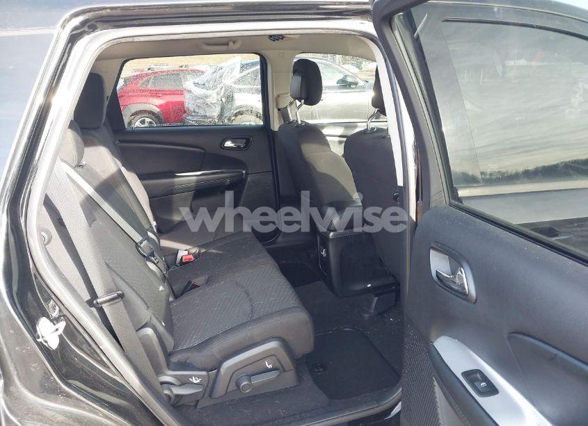 Photo 8 of 2018 Dodge Journey SXT AWD (VIN 3C4PDDBG0JT261198)