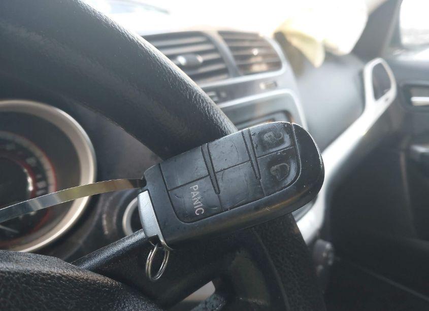 Photo 11 of 2014 Dodge Journey SXT (VIN 3C4PDDBG1ET128018)