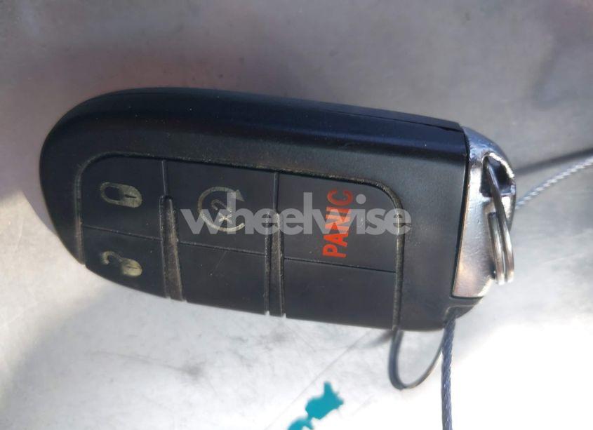 Photo 11 of 2015 Dodge Journey SXT (VIN 3C4PDDBG1FT701081)