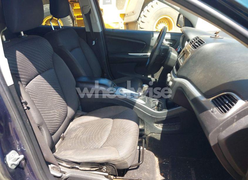 Photo 5 of 2015 Dodge Journey SXT (VIN 3C4PDDBG1FT701081)