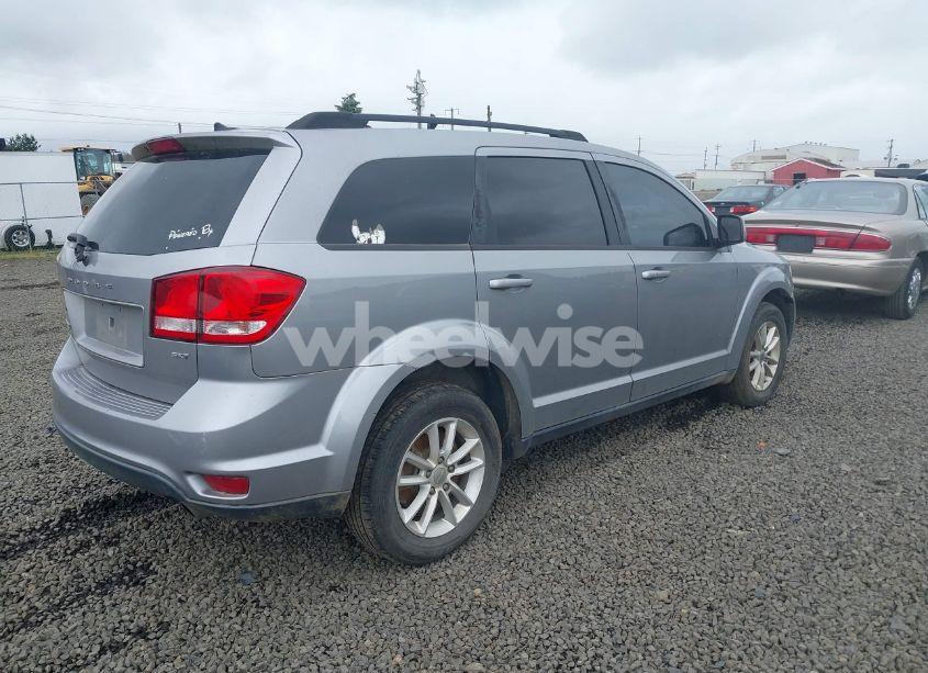 Photo 4 of 2016 Dodge Journey SXT (VIN 3C4PDDBG1GT168232)