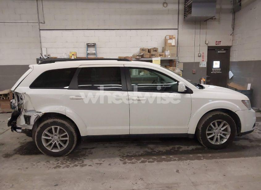 Photo 13 of 2016 Dodge Journey SXT (VIN 3C4PDDBG1GT204677)