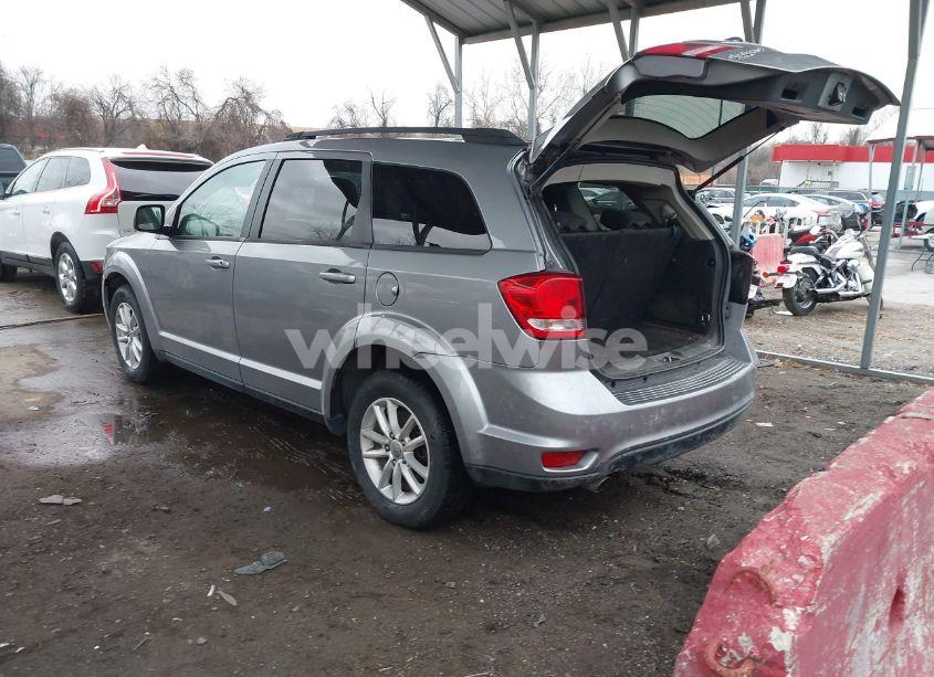 Photo 3 of 2017 Dodge Journey SXT AWD (VIN 3C4PDDBG1HT578398)