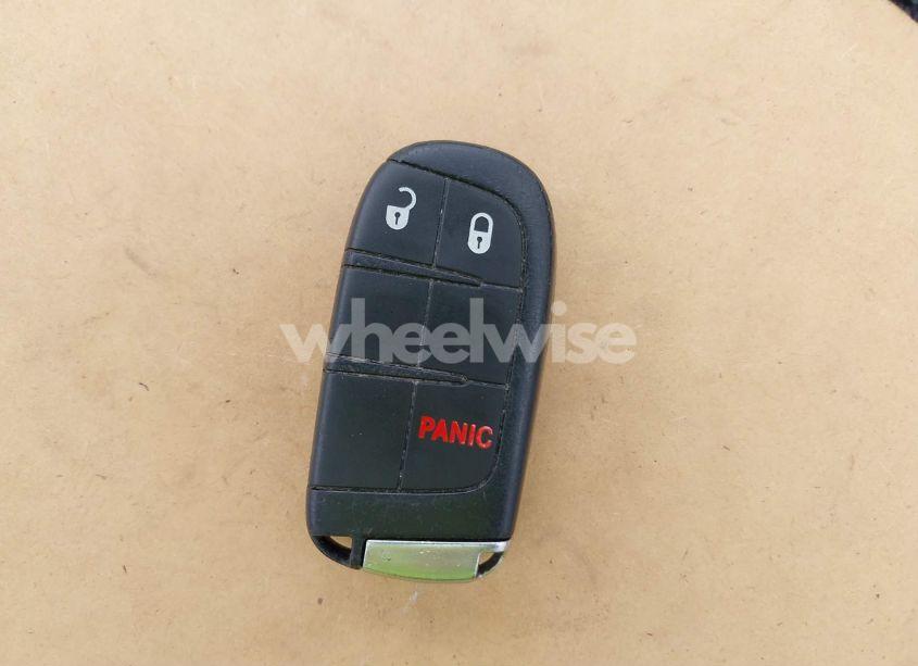 Photo 11 of 2019 Dodge Journey SE AWD (VIN 3C4PDDBG1KT752137)