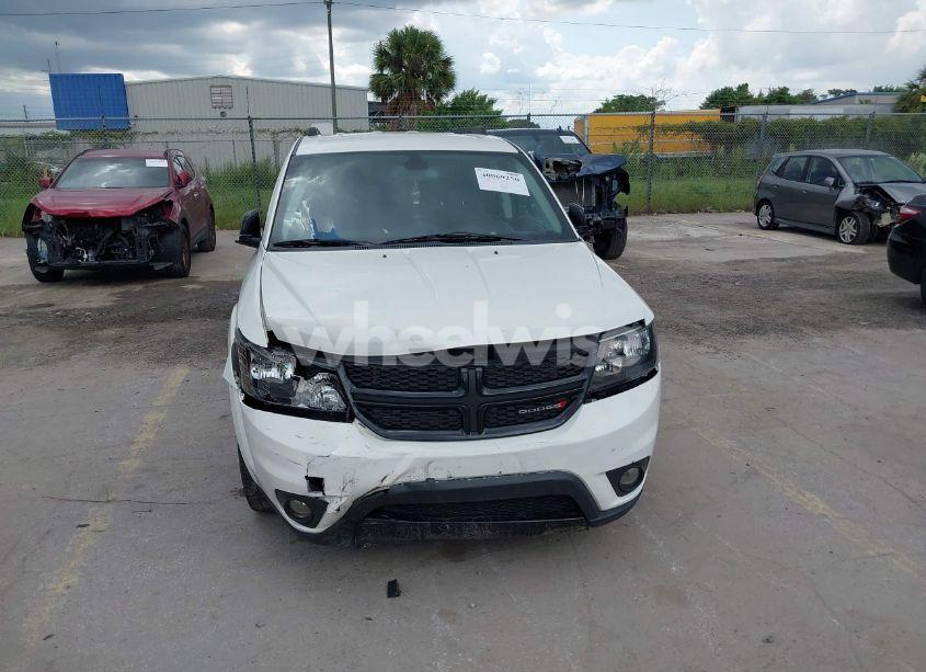 Photo 6 of 2019 Dodge Journey SE AWD (VIN 3C4PDDBG1KT752137)