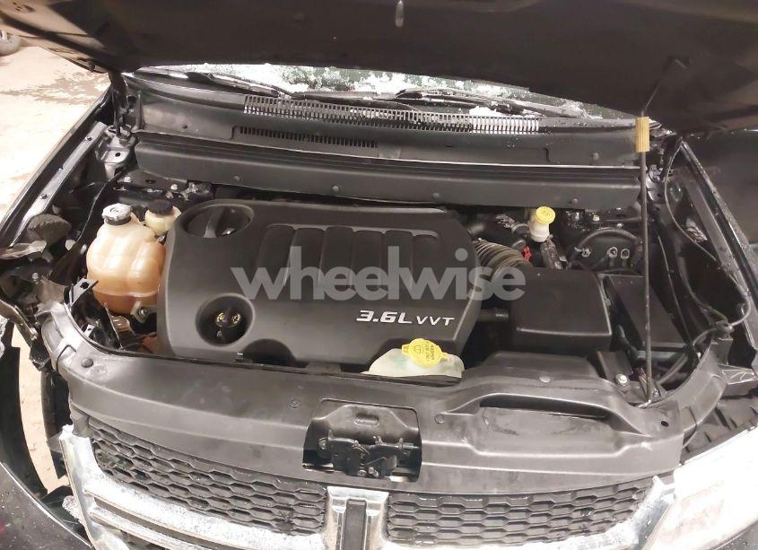 Photo 10 of 2014 Dodge Journey SXT (VIN 3C4PDDBG2ET120994)