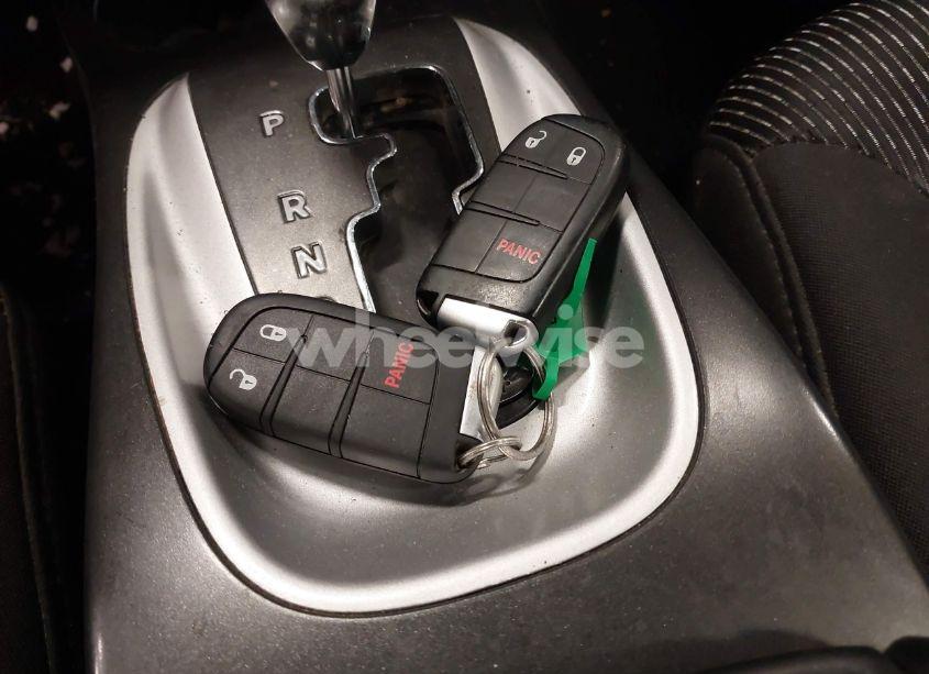 Photo 11 of 2014 Dodge Journey SXT (VIN 3C4PDDBG2ET120994)