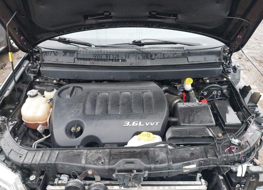 Photo 10 of 2014 Dodge Journey SXT (VIN 3C4PDDBG2ET142297)