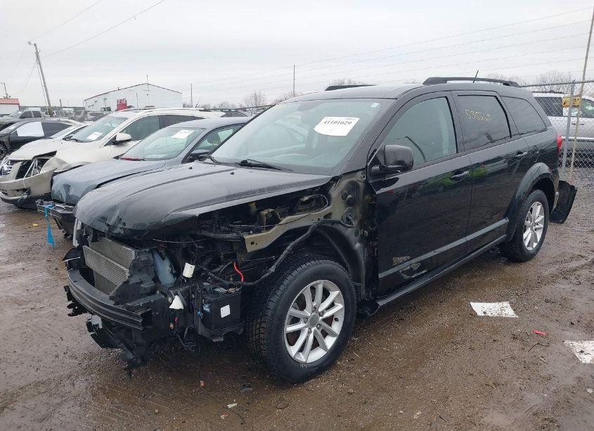 Photo 2 of 2014 Dodge Journey SXT (VIN 3C4PDDBG2ET142297)