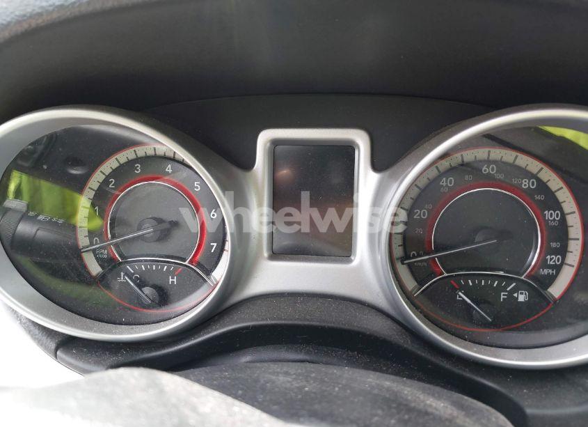 Photo 7 of 2014 Dodge Journey SXT (VIN 3C4PDDBG2ET174313)