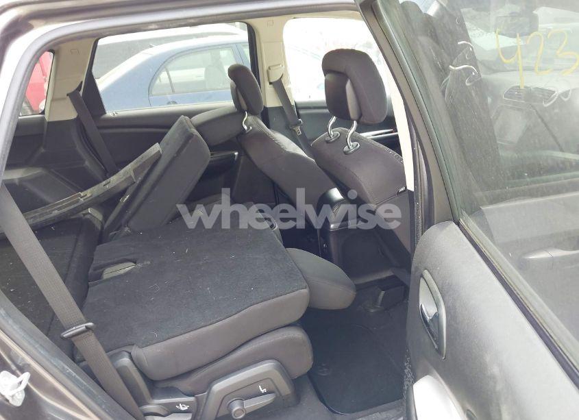 Photo 8 of 2014 Dodge Journey SXT (VIN 3C4PDDBG2ET174313)