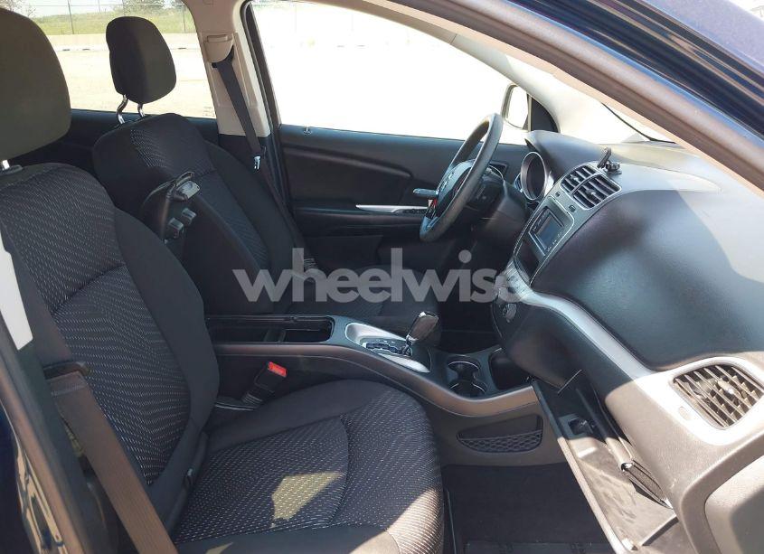 Photo 5 of 2015 Dodge Journey SXT (VIN 3C4PDDBG2FT715605)