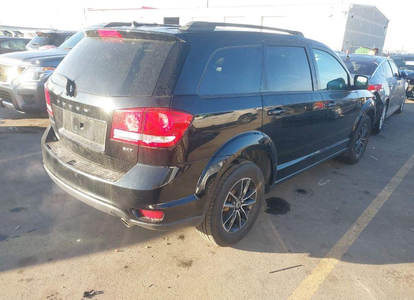 Photo 4 of 2016 Dodge Journey SXT (VIN 3C4PDDBG2GT124644)