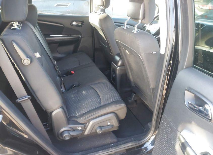 Photo 8 of 2016 Dodge Journey SXT (VIN 3C4PDDBG2GT124644)