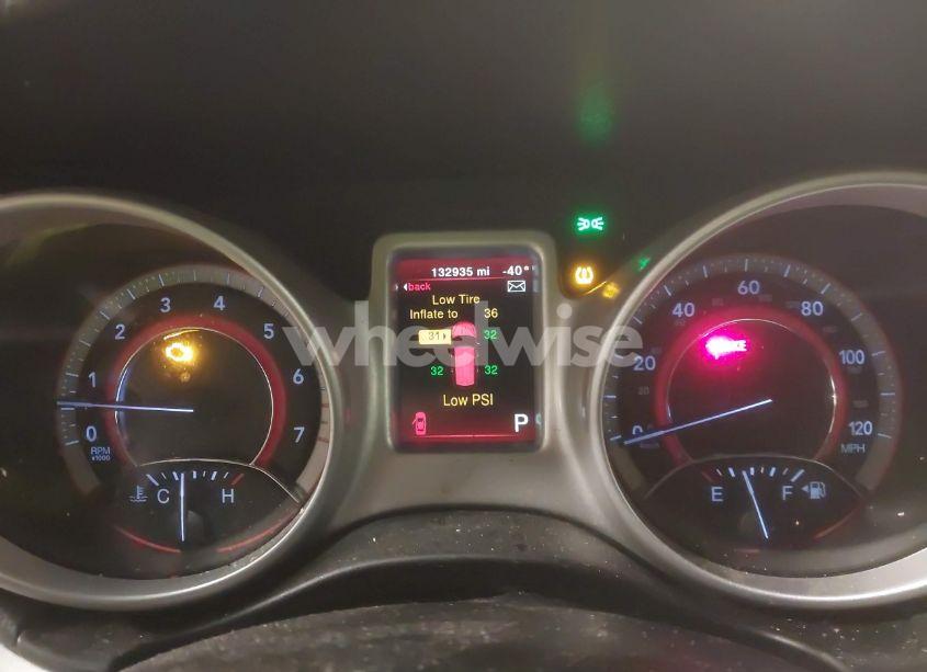 Photo 7 of 2017 Dodge Journey SXT AWD (VIN 3C4PDDBG2HT618181)