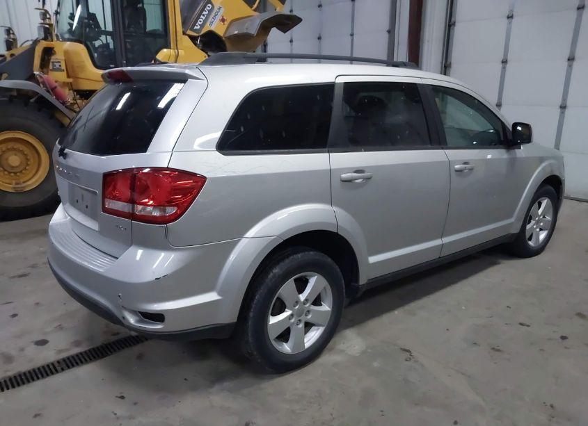 Photo 4 of 2012 Dodge Journey SXT (VIN 3C4PDDBG3CT270075)