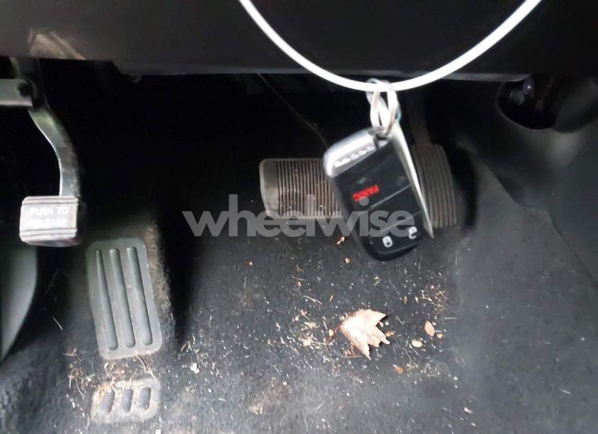 Photo 11 of 2013 Dodge Journey SXT (VIN 3C4PDDBG3DT548037)