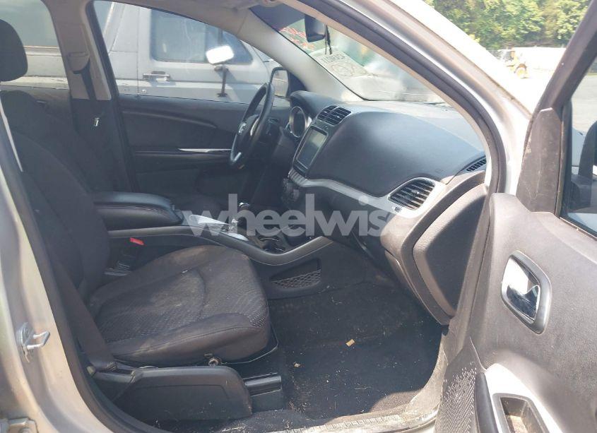 Photo 5 of 2013 Dodge Journey SXT (VIN 3C4PDDBG3DT661924)