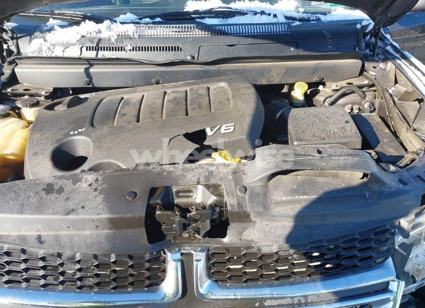 Photo 10 of 2016 Dodge Journey SXT (VIN 3C4PDDBG3GT183864)