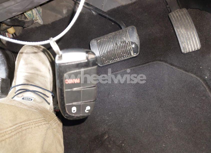 Photo 11 of 2016 Dodge Journey SXT (VIN 3C4PDDBG3GT196355)