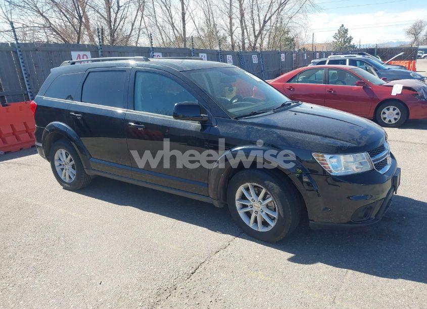2016 Dodge Journey SXT (VIN 3C4PDDBG3GT215910) main photo