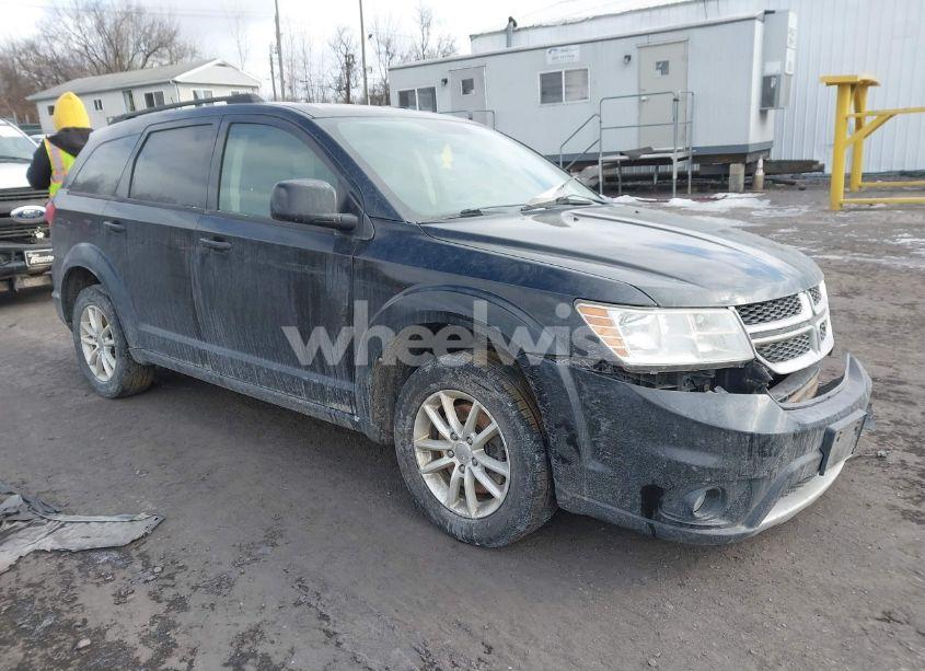 2017 Dodge Journey SXT AWD (VIN 3C4PDDBG3HT522317) main photo